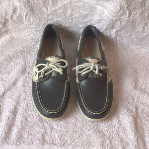 Sperry Top-Sider navy & white boat shoes Size 8.5
